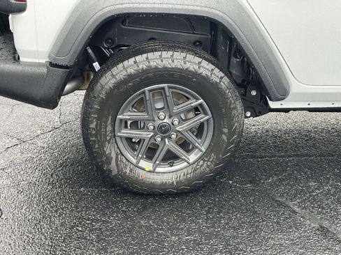 New 2026 Jeep Wrangler Unlimited Sport AWD/4WD image 34