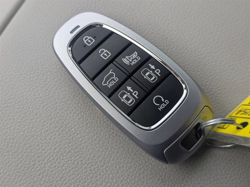 Used 2022 Hyundai Tucson Limited image 41