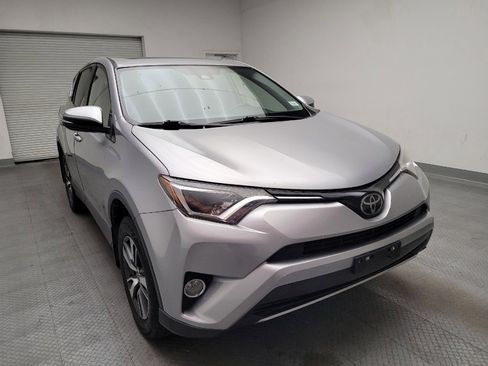 Used 2018 Toyota RAV4 XLE w/ All Weather Liner Package FWD image 14