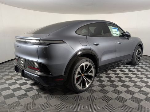 New 2026 Porsche Cayenne S AWD/4WD image 7