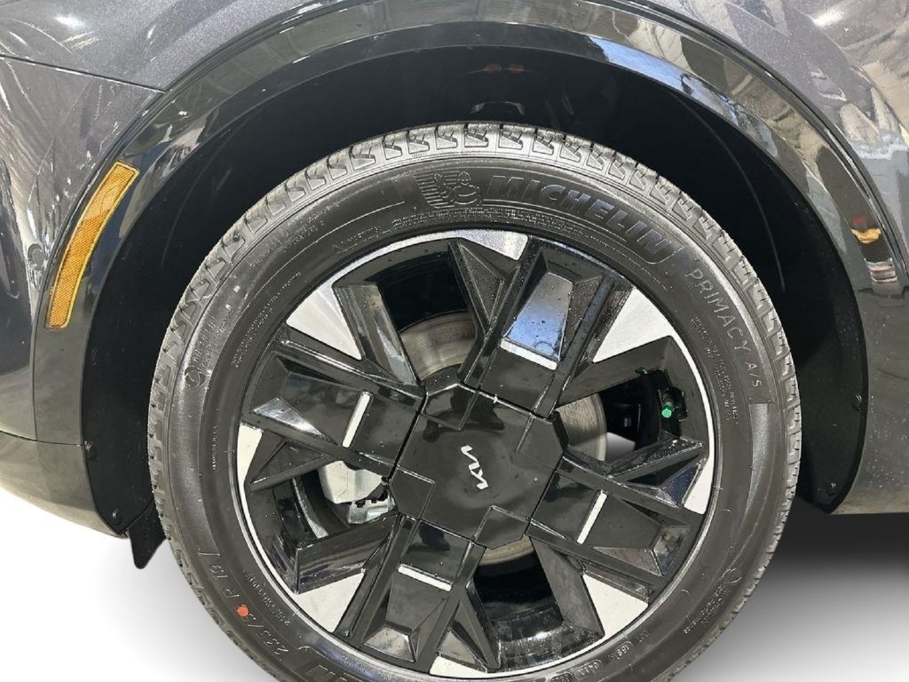 New 2026 Kia Sportage SX FWD image 19