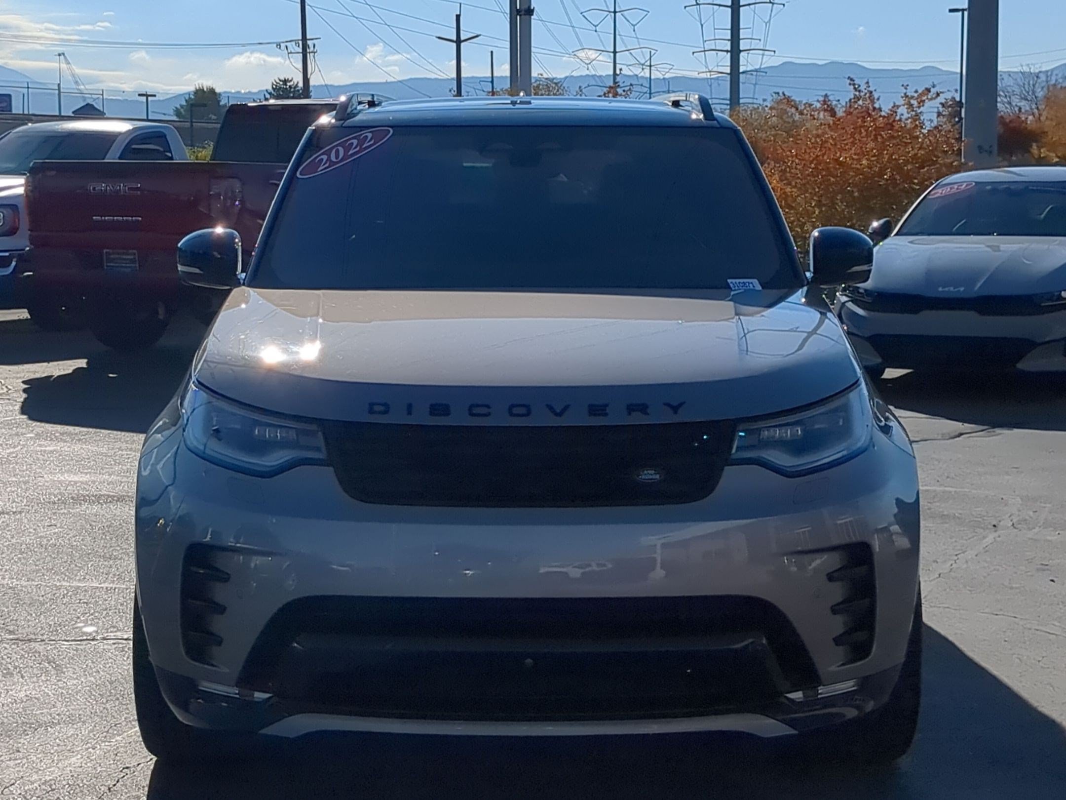 Used 2022 Land Rover Discovery HSE R-Dynamic AWD/4WD image 9