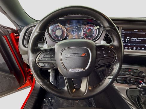 Used 2023 Dodge Challenger R/T RWD image 13