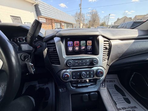 Used 2015 Chevrolet Suburban LT image 14