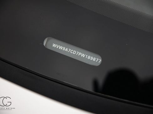 Used 2023 Volkswagen GTI 40th Anniversary Edition image 7