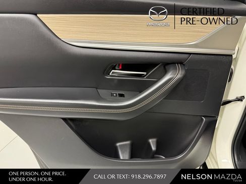 Used 2025 MAZDA CX-90 3.3 Turbo w/ Preferred Package AWD/4WD image 38