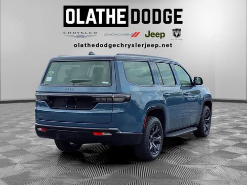 New 2026 Jeep Grand Wagoneer 4WD image 30