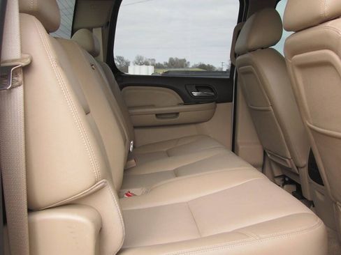Used 2012 GMC Sierra 3500 Denali AWD/4WD image 25
