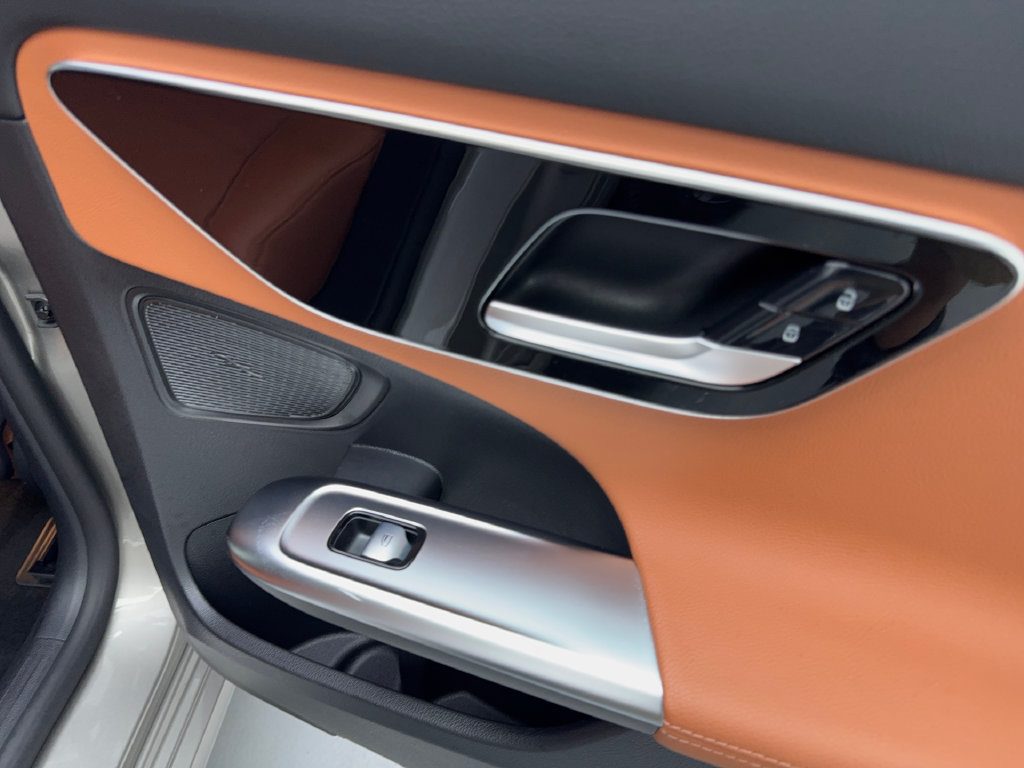 Used 2022 Mercedes-Benz C 300 Sedan image 43