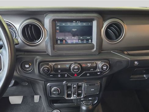 Used 2022 Jeep Wrangler Unlimited Sport AWD/4WD image 20