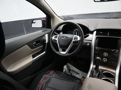 Used 2013 Ford Edge SEL FWD image 13