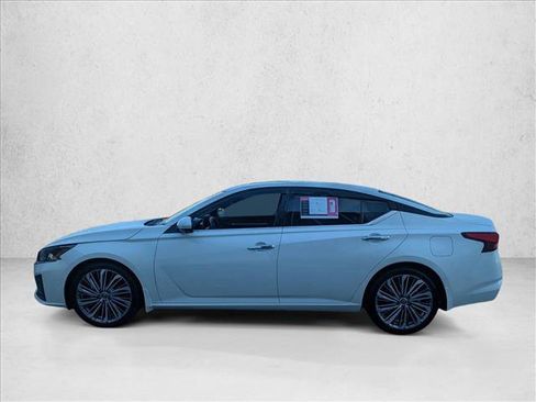 Used 2024 Nissan Altima 2.5 SL image 9