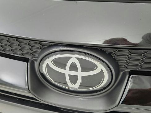Used 2026 Toyota Corolla LE FWD image 28