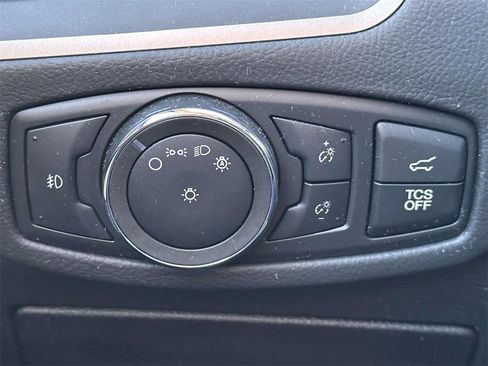 Used 2022 Ford Edge SEL w/ Convenience Package image 19