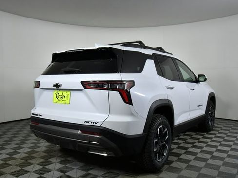 New 2026 Chevrolet Equinox ACTIV w/ LPO, Floor Liner Package image 11