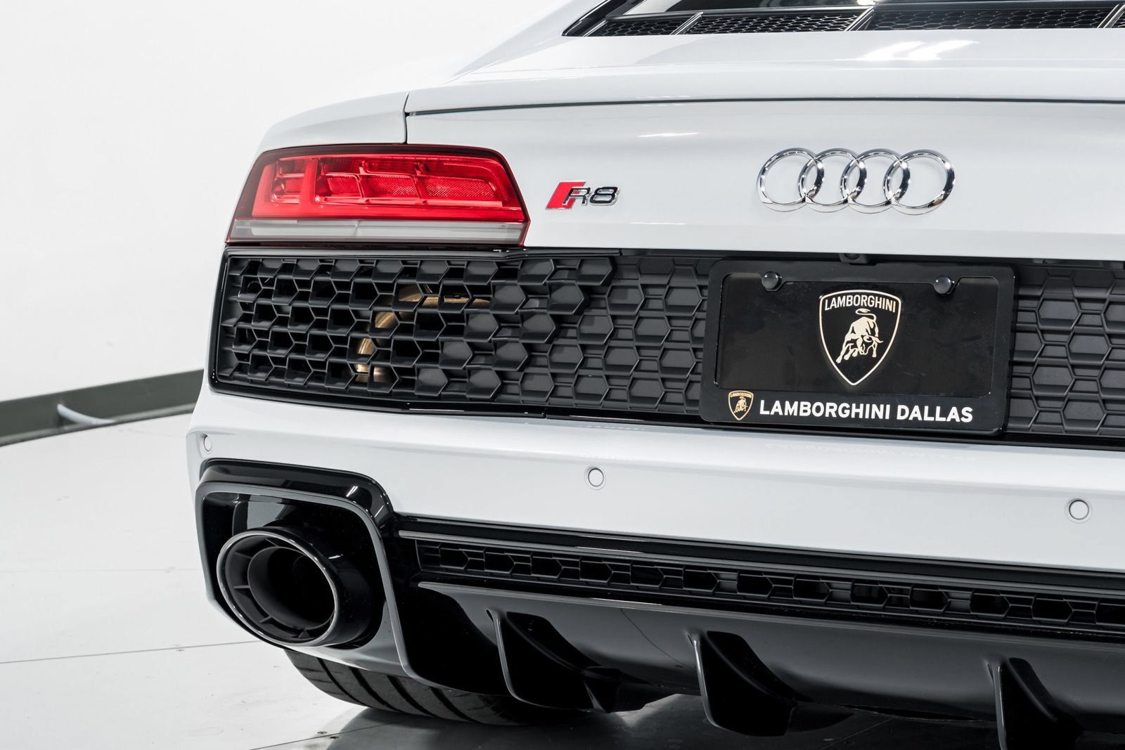 Used 2023 Audi R8 V10 performance RWD image 43
