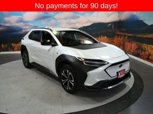 Used 2024 Subaru Solterra Premium image 2