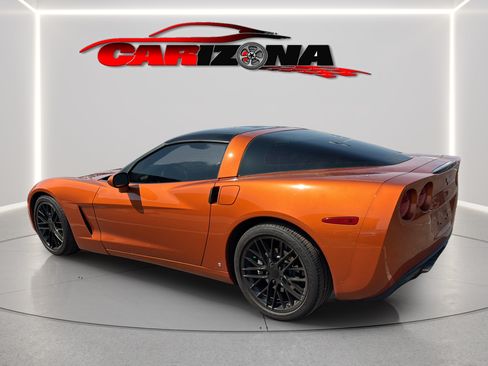 Used 2007 Chevrolet Corvette Coupe w/ Preferred Equipment Group RWD image 9