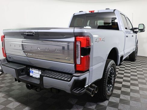 Used 2024 Ford F250 Platinum AWD/4WD image 6