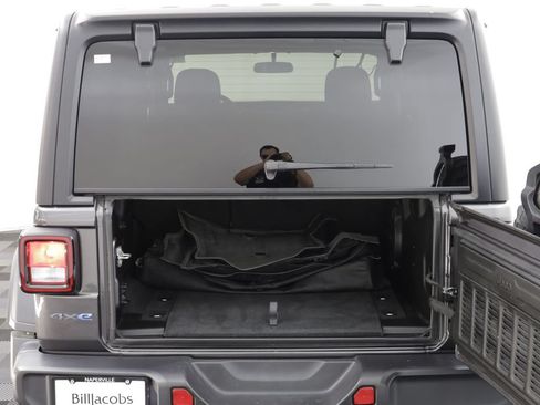 Used 2023 Jeep Wrangler Unlimited AWD/4WD image 19
