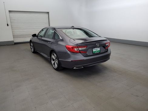 Used 2018 Honda Accord Touring image 5