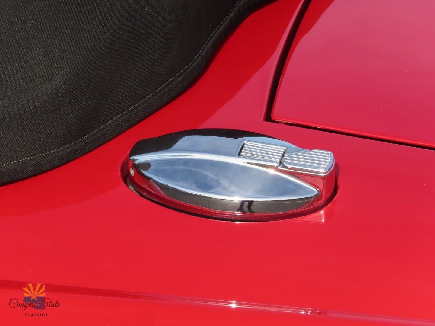 Used 1990 Jaguar XJS V12 Convertible RWD image 28