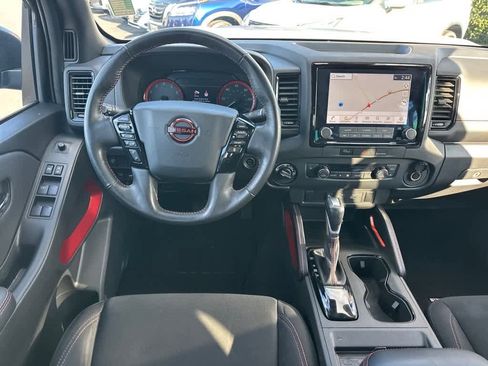 Used 2024 Nissan Frontier PRO-4X w/ Technology Package image 11