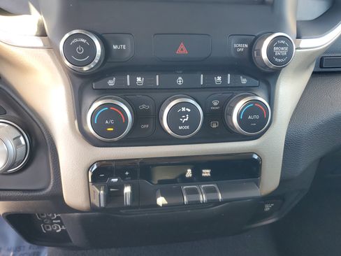 Used 2019 RAM 1500 Laramie w/ Trailer Tow Group image 24