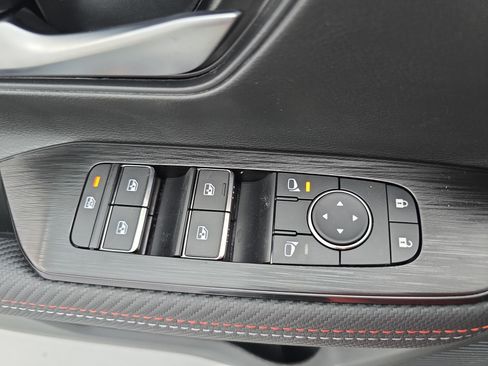New 2026 Nissan Kicks SR FWD image 27