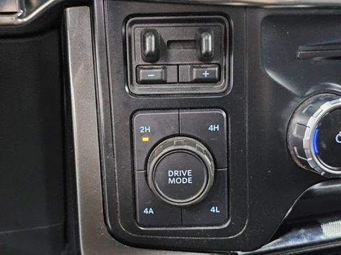 Used 2023 Ford F150 Lariat w/ Equipment Group 502A High AWD/4WD image 23