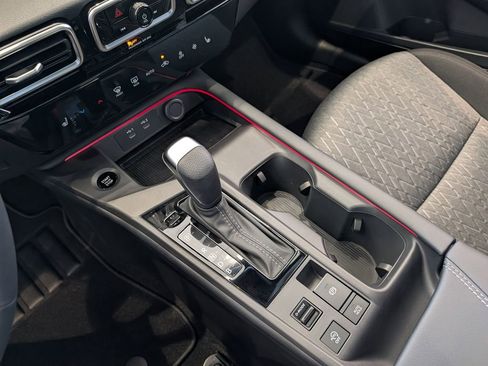 New 2026 Nissan Sentra SV w/ SV Convenience Package FWD image 16