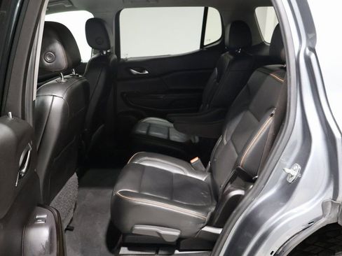 Used 2022 GMC Acadia AT4 image 21