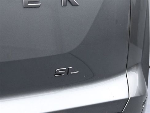 New 2026 Nissan Pathfinder SL image 10