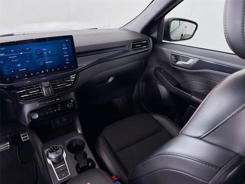 Used 2024 Ford Escape ST-Line w/ Tech Pack #1 image 24