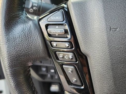 Used 2022 Nissan Frontier PRO-4X w/ Pro-4X Premium Package AWD/4WD image 23