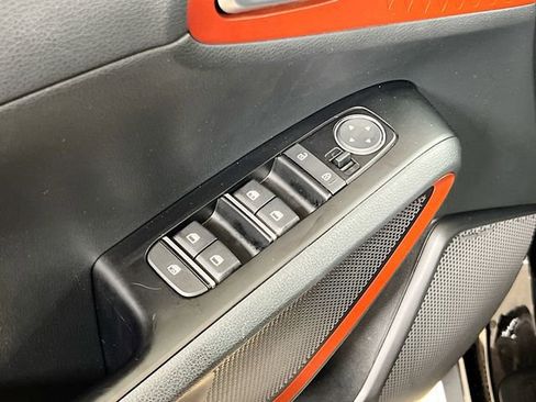 Used 2023 Kia Soul GT-Line w/ GT-Line Technology Package image 18