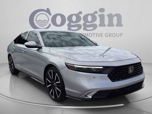 Certified 2024 Honda Accord Touring image 8