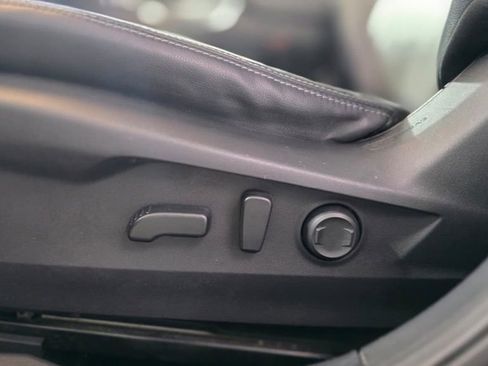 Used 2022 Subaru Outback Limited XT image 19