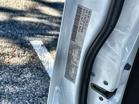 Used 2022 Jeep Compass Latitude image 21