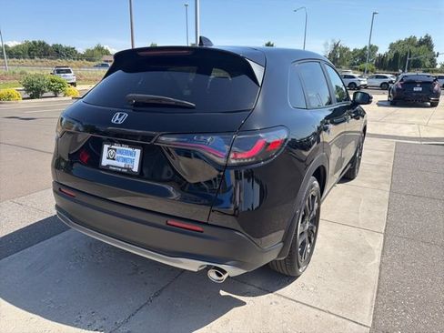 New 2027 Honda HR-V Sport image 4