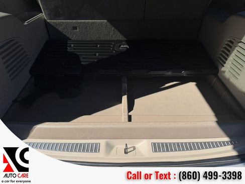 Used 2020 GMC Yukon XL Denali w/ Open Road Package image 17