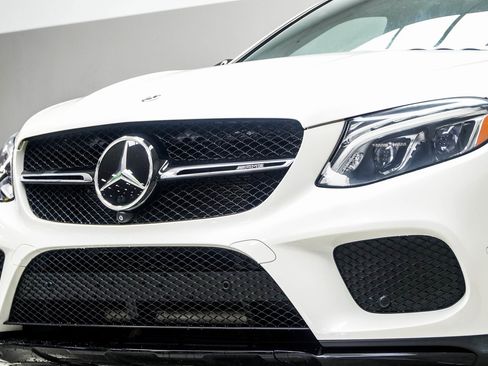 Used 2018 Mercedes-Benz GLE 43 AMG 4MATIC Coupe image 2