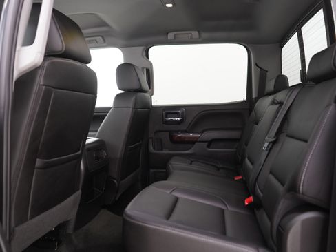 Used 2018 GMC Sierra 1500 SLT w/ SLT Premium Package AWD/4WD image 19