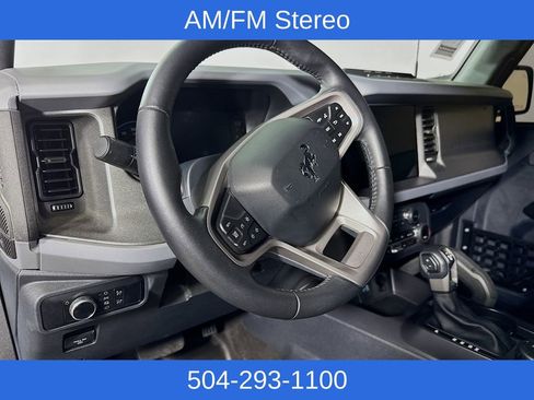 Used 2024 Ford Bronco Everglades image 9