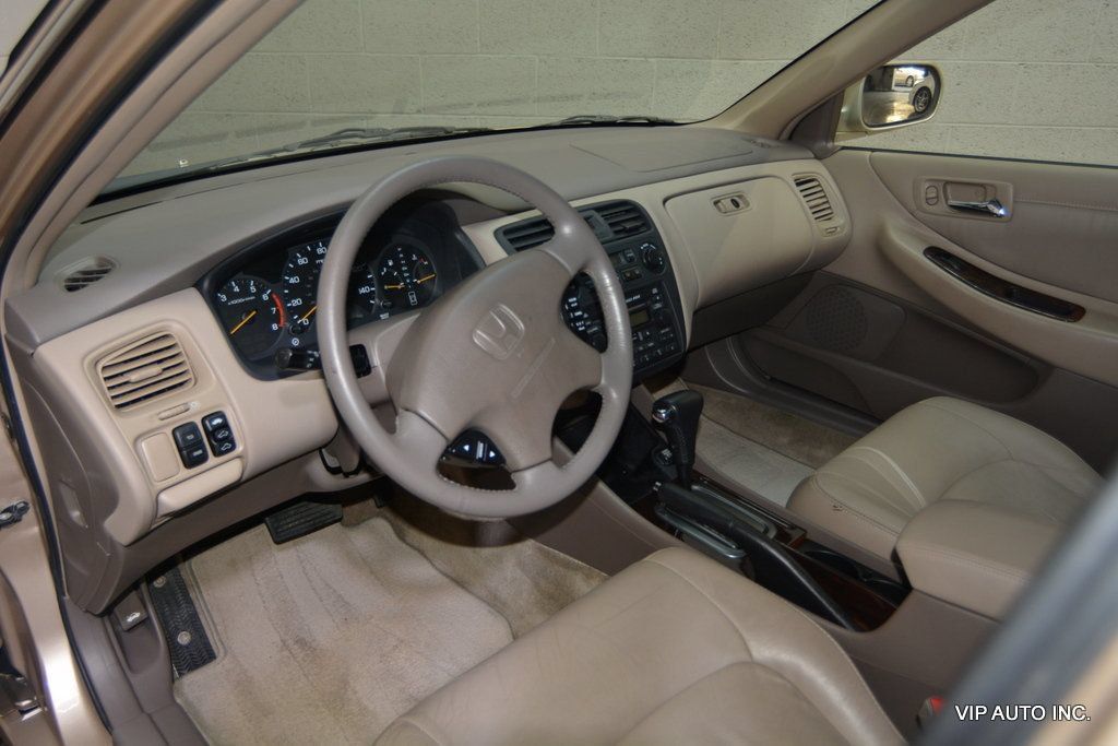 Used 2002 Honda Accord EX image 19