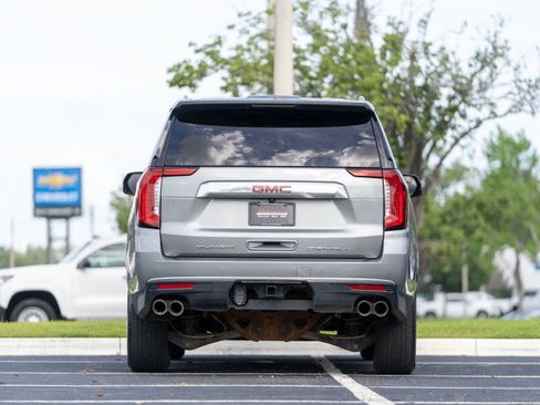 Used 2023 GMC Yukon XL Denali RWD image 46