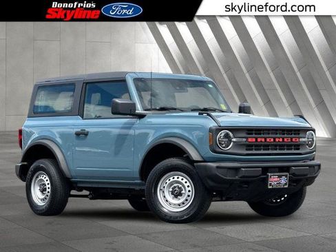 Certified 2023 Ford Bronco 2-Door AWD/4WD image 1
