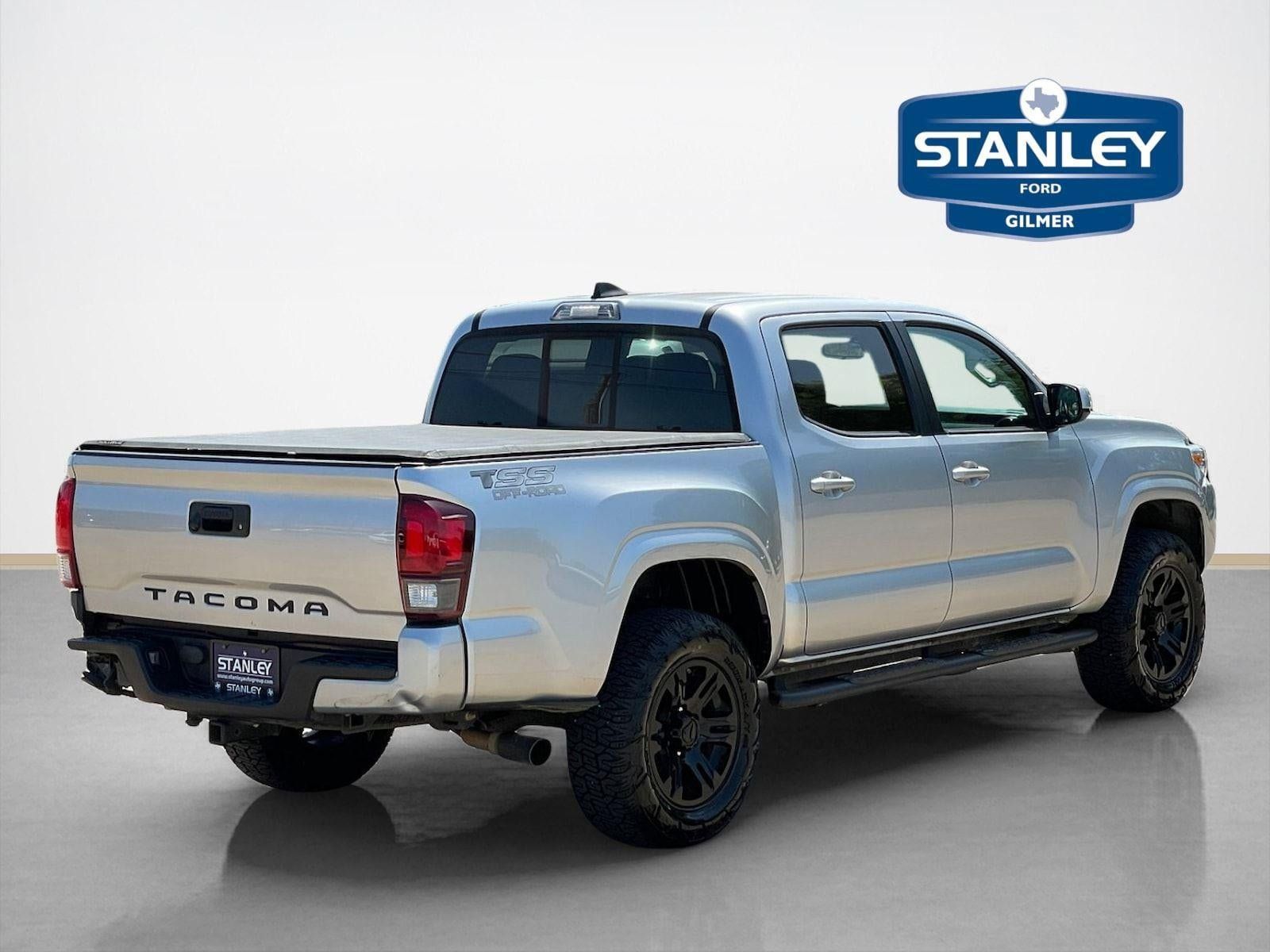 Used 2022 Toyota Tacoma SR w/ SR Convenience Package RWD image 11