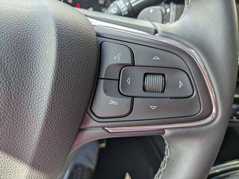 Used 2023 Buick Envision Essence w/ Sport Touring Package AWD/4WD image 24