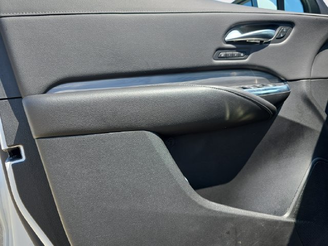 Used 2024 Cadillac XT4 Premium Luxury AWD/4WD image 29